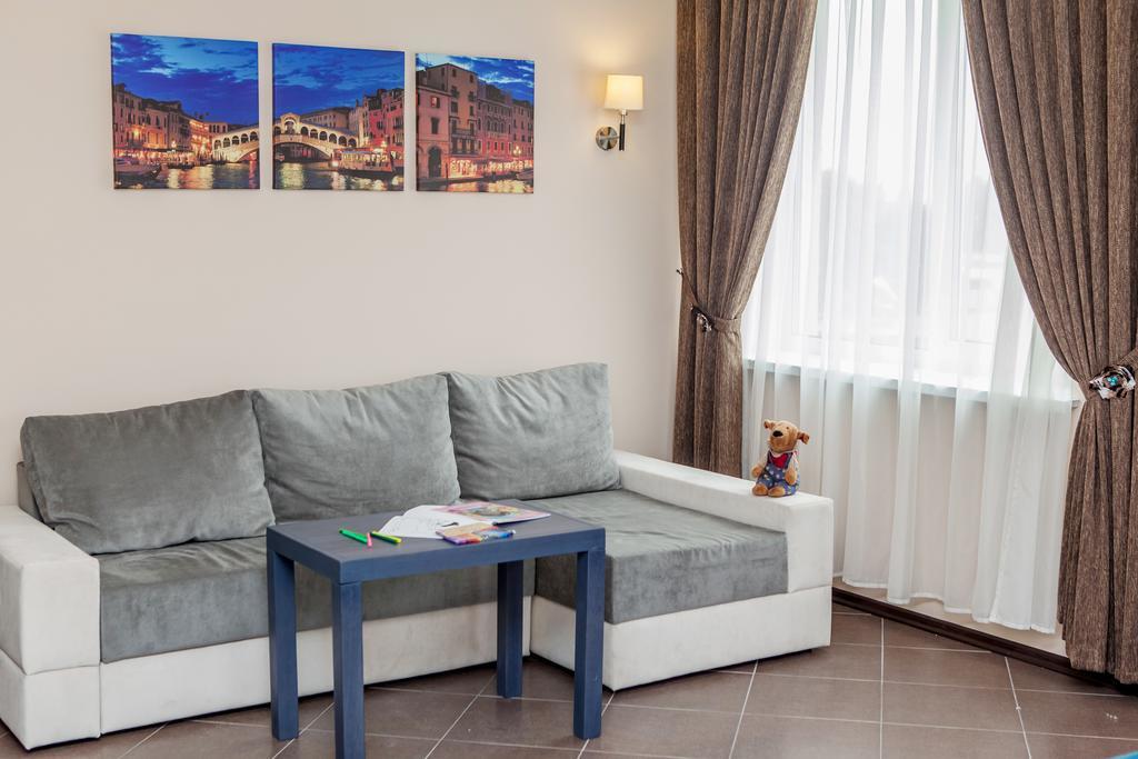 Chisto Hotel Gomel Værelse billede