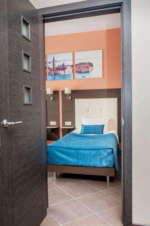 Chisto Hotel Gomel Værelse billede